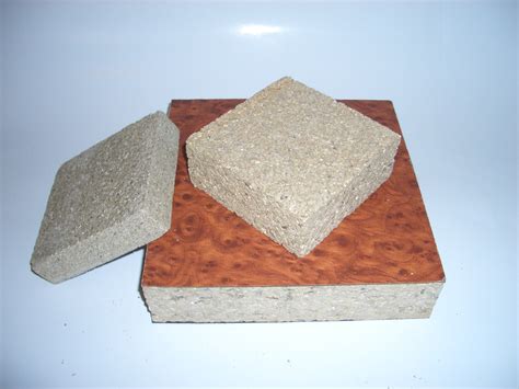  Vermiculite: Chống Cháy và Đóng Vai Trợ Thủ Trong Nhiều Ứng Dụng Công Nghiệp?